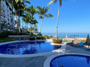 Condo Playa Esmeralda with ocean view